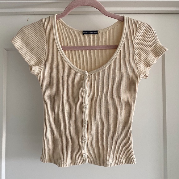 Brandy Melville Tops - Brandy Melville Top!